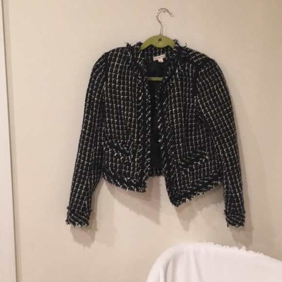 Sold - Picture 2 of 4